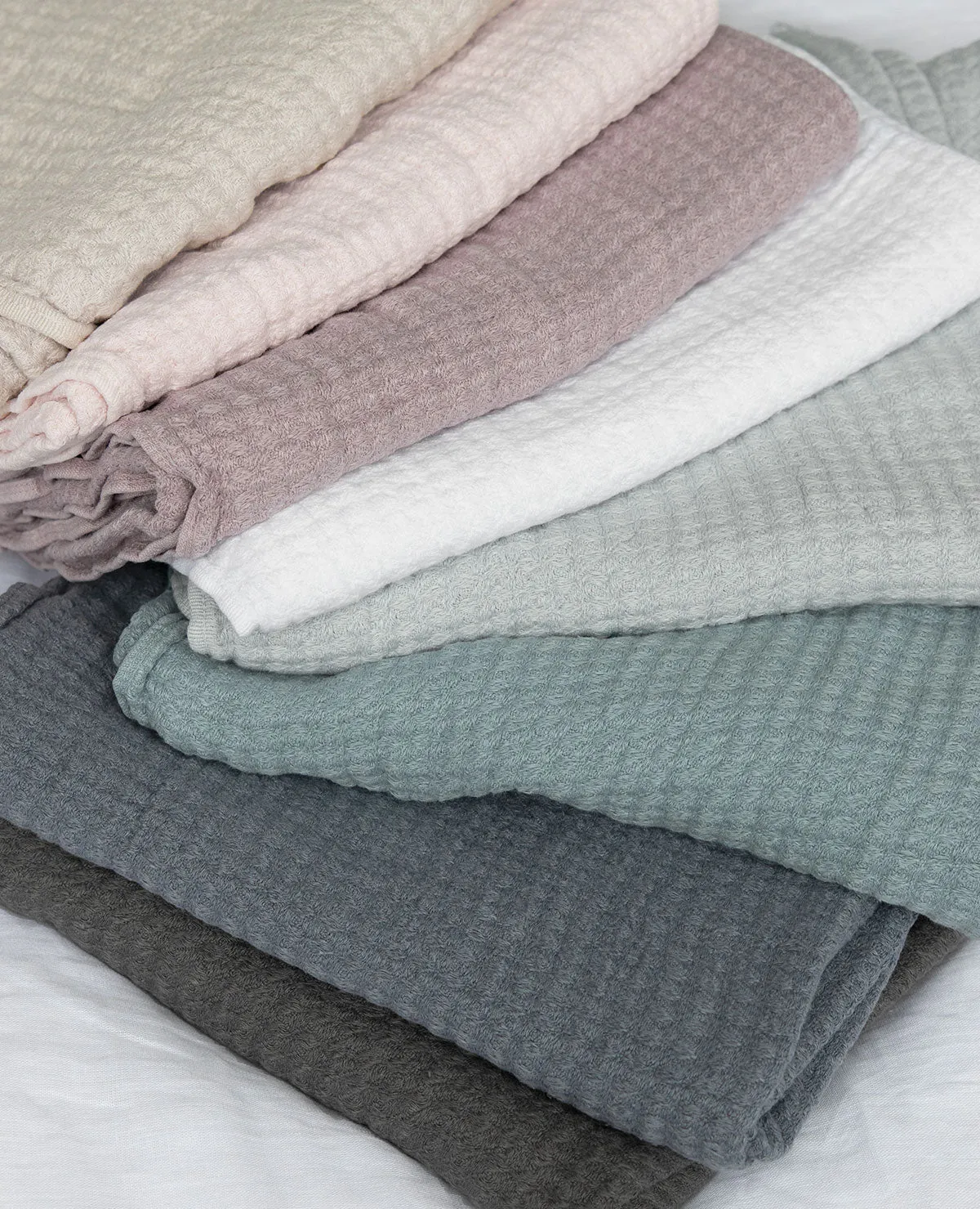 Hampton Linen Throw Dark Grey