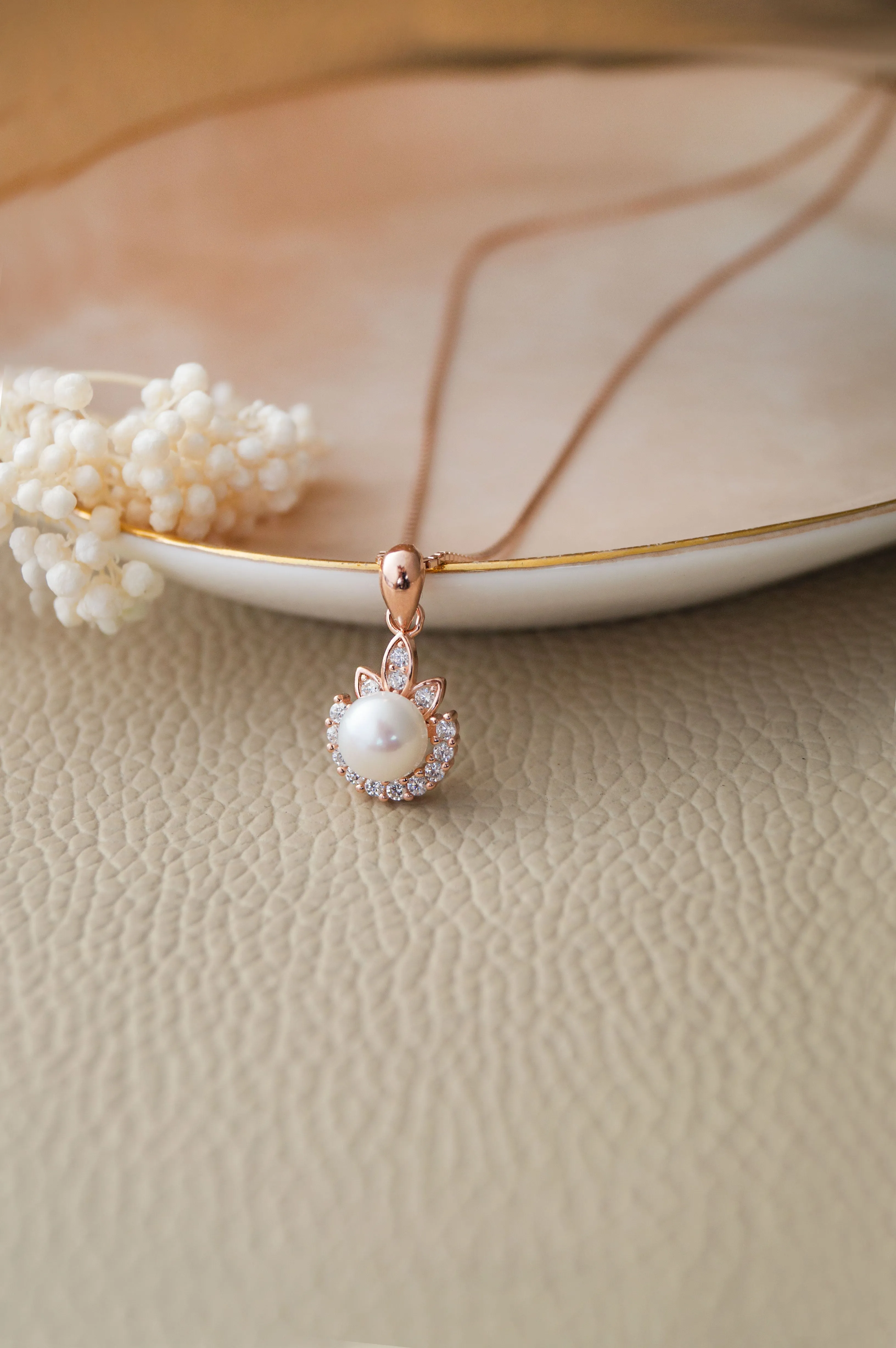 Pearly Dewdrop Rose Gold Plated Sterling Silver Pendant Set